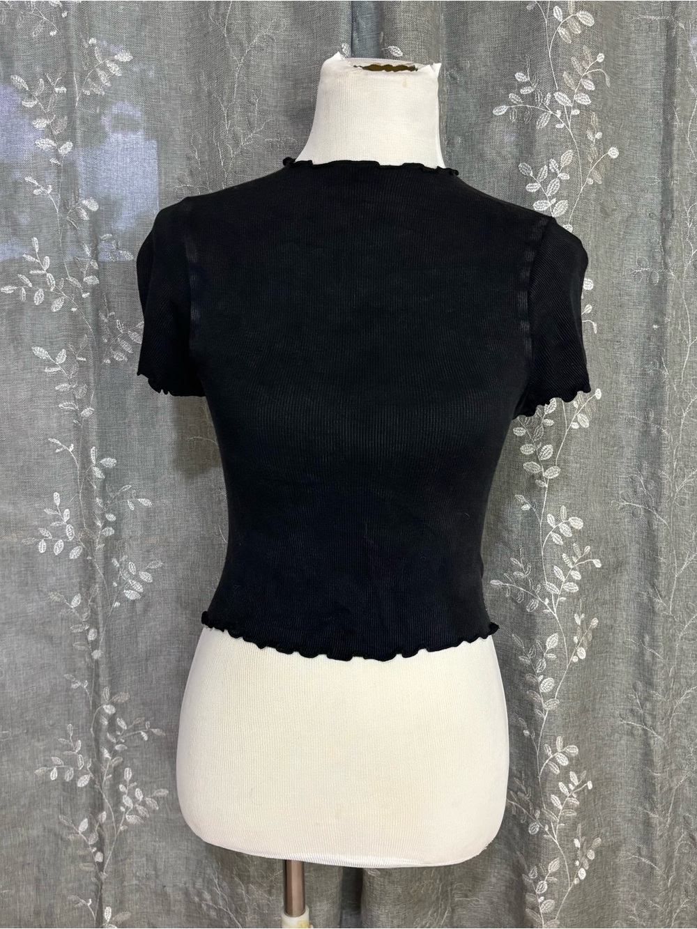 FP Movement by Free People Black Ribbed Lettuce-Edge Crop Top